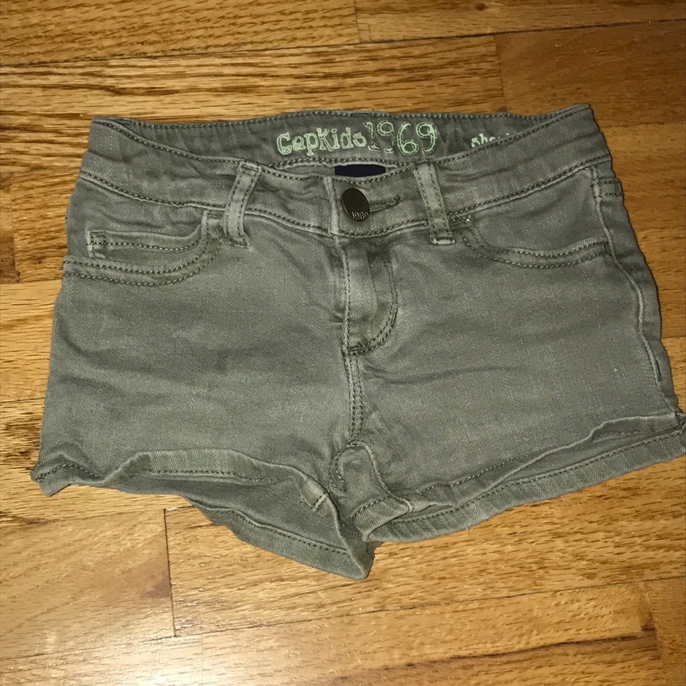 Gap Kids Olive Green Shorties Size 5